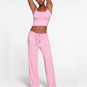 NWT SKIMS Sleep Straight Leg Pants.